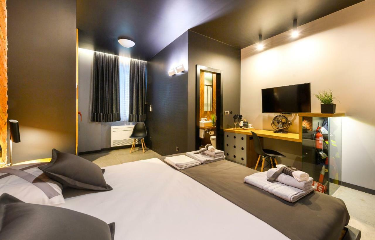 Split Industrial Design Rooms エクステリア 写真